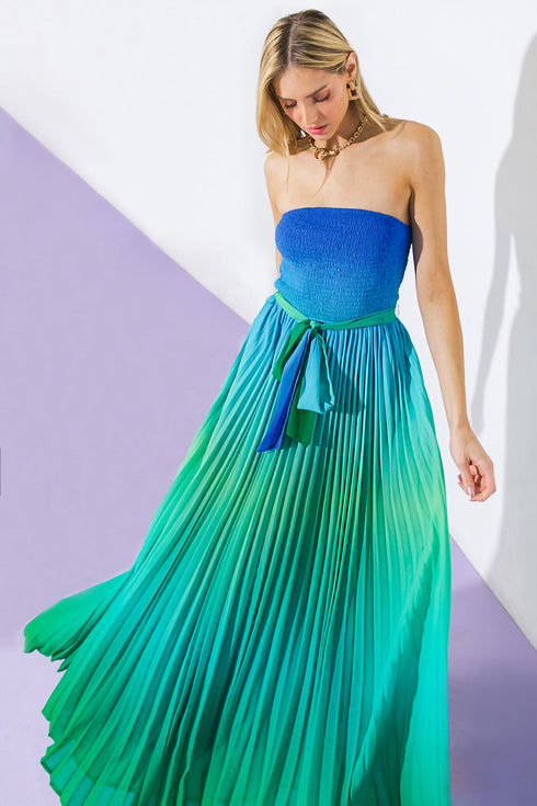 give-it-a-go-in-garden-woven-maxi-dress Flying Tomato-Sophia's Style-3