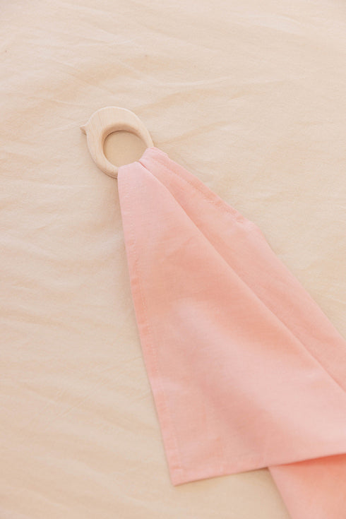 galah-linen-maple-ring-teether Wildbird - Sophia's StyleBaby Soothers-1