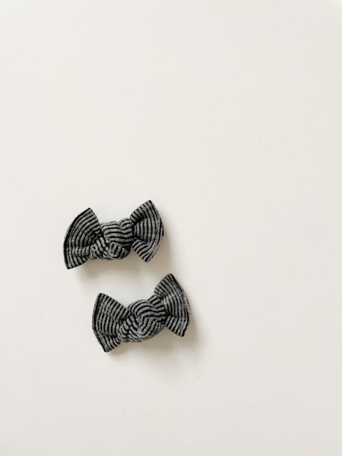 black-grey-ribbed-knot Boosh Baby - Sophia's Style-1