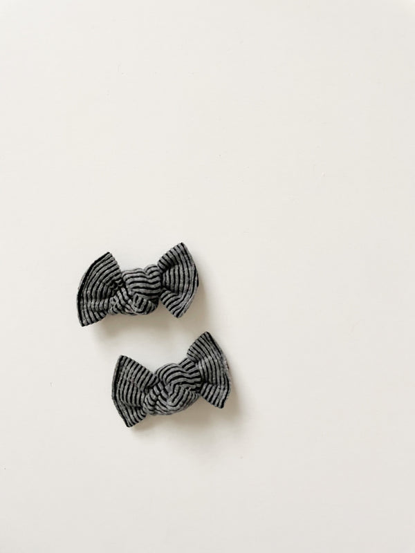 black-grey-ribbed-knot Boosh Baby - Sophia's Style-1