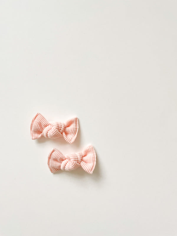 blush-pink-ribbed-knot-bow Boosh Baby - Sophia's Style-1