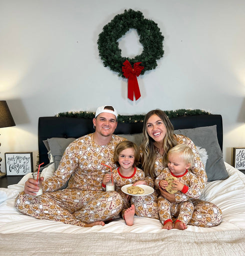 santa-s-cookie-mena-™s-dream-crew-neck-top Dream-Big-Little-Co-pajama-baby-blanket