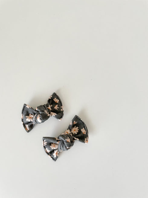 midnight-daisy-knot Boosh Baby - Sophia's Style-1