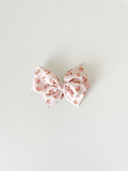 pink-leopard-pinwheel Boosh Baby - Sophia's Style-1