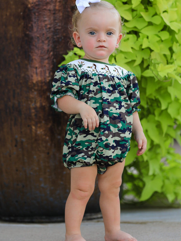 camouflage-duck-smocking-embroidery-girls-romper-sophias-styleRomper-1