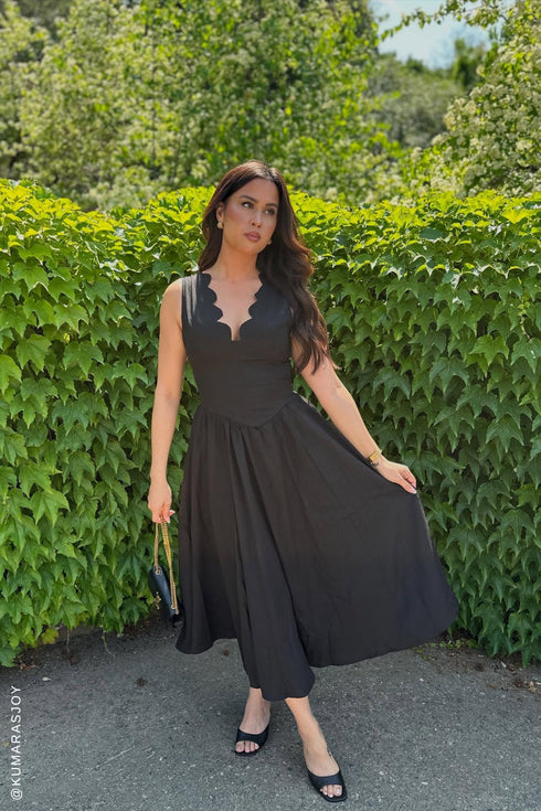 for-the-record-black-woven-midi-dress Flying Tomato-Sophia's Style-2