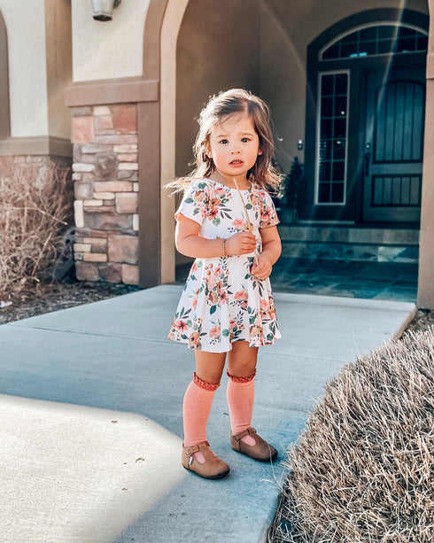 The T Bar {Premium Leather}