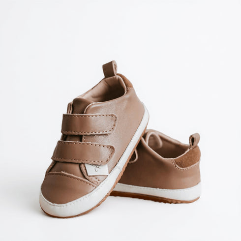 chocolate-low-top-discontinue-Sophia's StyleSneaker-1