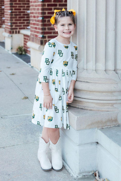 baylor-white-bear-3-4-sleeve-pocket-twirl-dress-Sophia's Style-2
