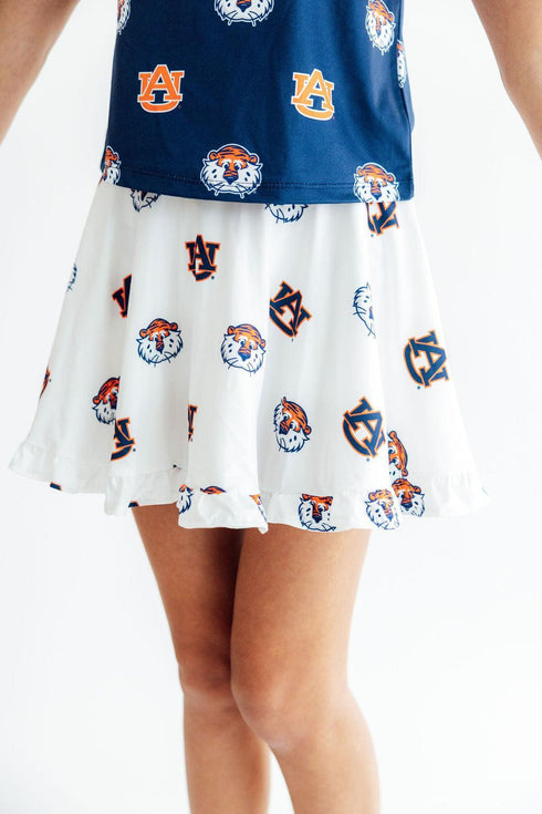 auburn-white-aubie-ruffle-twirl-skort-sophias-style-4