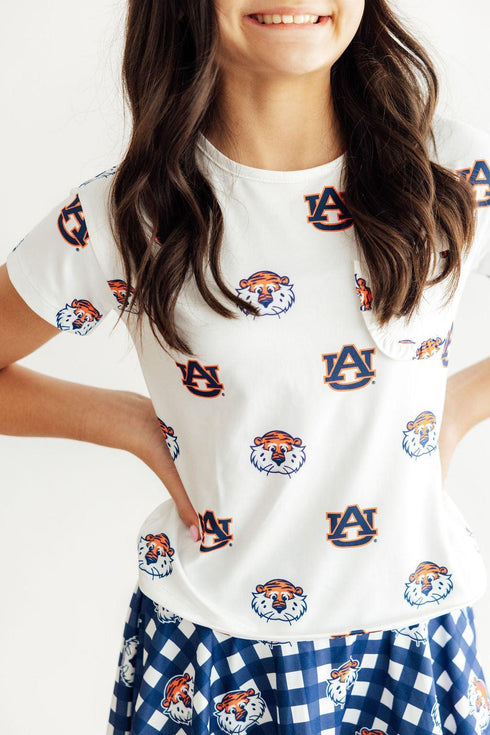 auburn-white-aubie-ruffle-pocket-tee-sophias-style-3