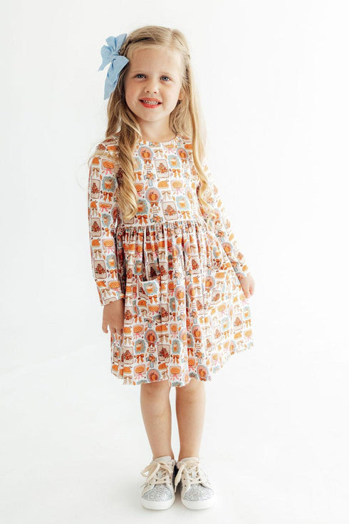give-thanks-l-s-pocket-twirl-dress-sophias-style-2