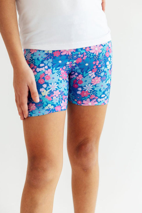 dreaming-daisies-twirl-shorts-sophias-style-4