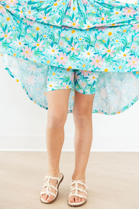 preppy-daisies-twirl-shorts-sophias-style-2