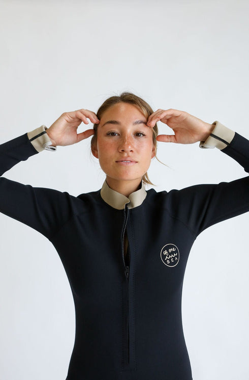 adult-natural-rubber-wetsuit-in-long-sleeve-womens-spring-suit-of-one-sea - Sophia's Style -3