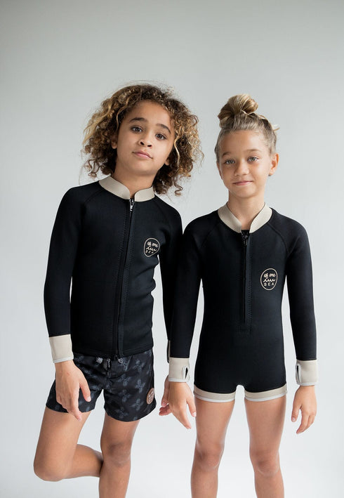 kids-natural-rubber-wetsuit-in-long-sleeve-top-of-one-sea - Sophia's Style -7