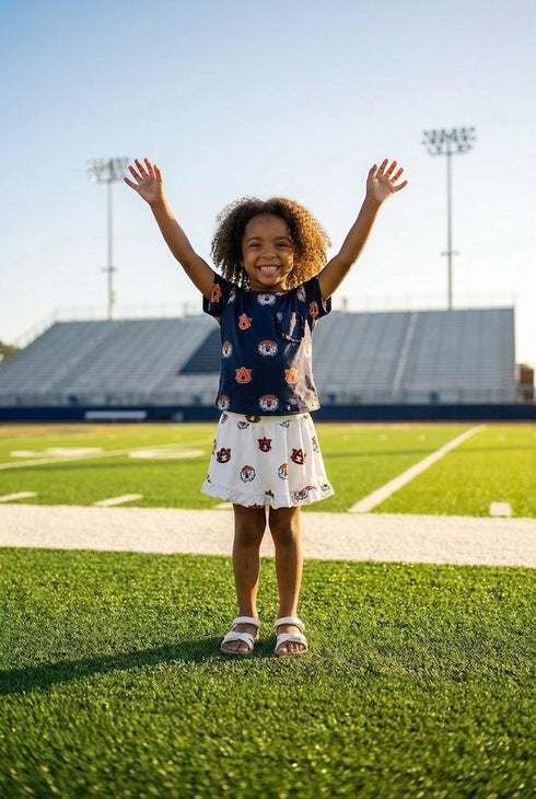 auburn-blue-aubie-ruffle-pocket-tee-sophias-style-6