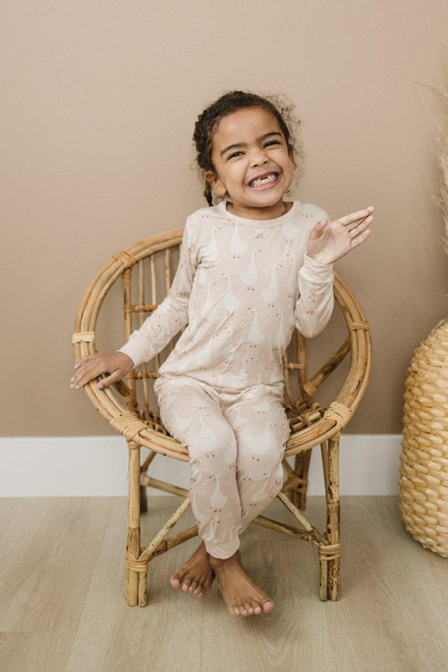 silly-goose-on-the-loose-2pc-bamboo-pajamas-Sophia's Style-10