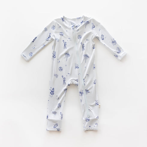 space-bamboo-pajamas-Atlas Grey-Sophia's Style-7