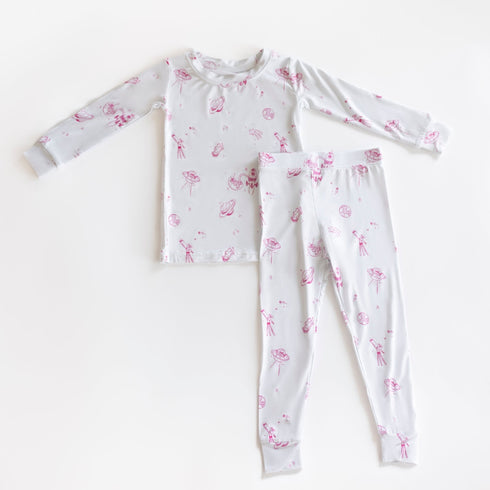space-bamboo-pajamas-Atlas Grey-Sophia's Style-3