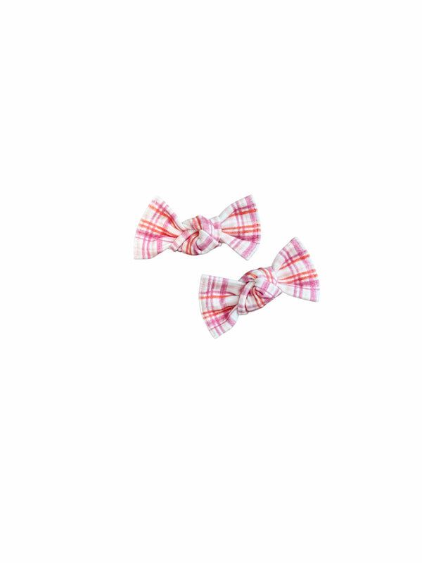 valentines-plaid-knot-bow Boosh Baby - Sophia's Style-1