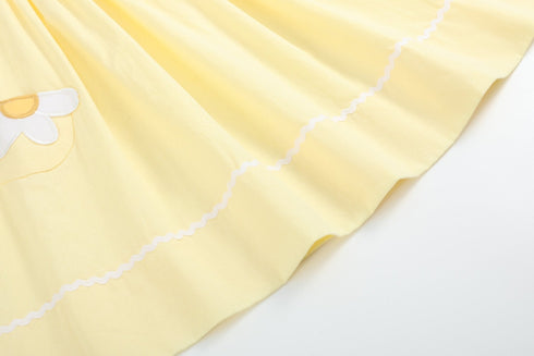yellow-daisy-pocketed-smocked-bishop-dress-lil-cactus-sophias-style-5