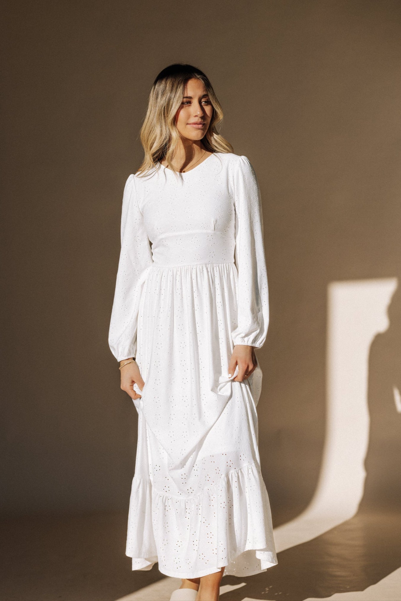 LDS Women's Temple Dresses  Modest White Dresses | Sophia's Style   SophiasStyle.com