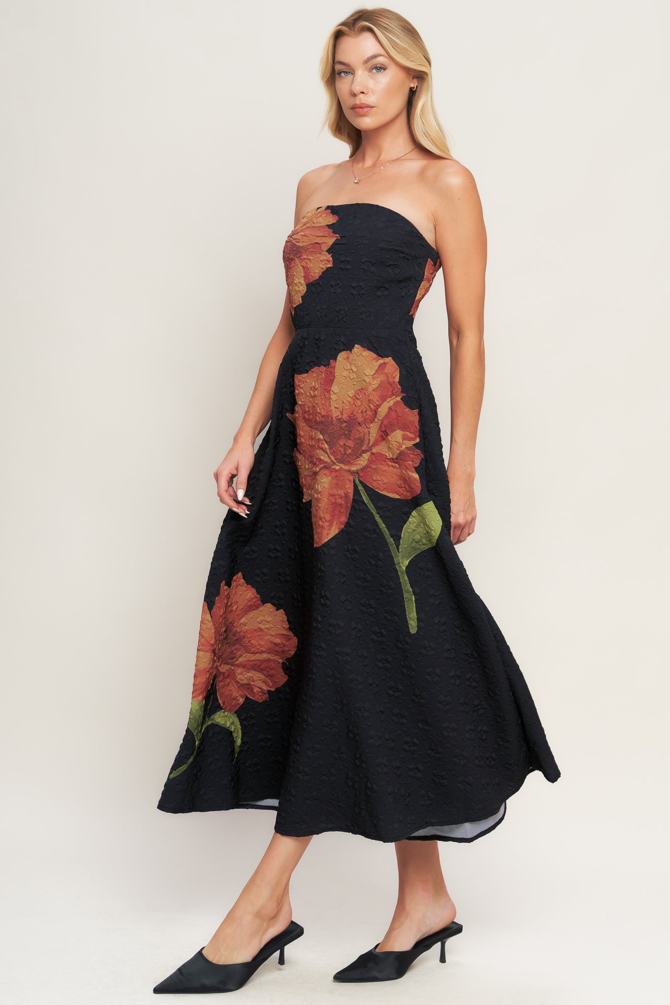 Fall Cocktail Dresses  Rich & Stylish Autumn Looks | Sophia's Style   SophiasStyle.com